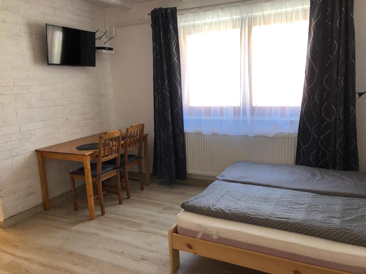 Éden Apartman Hajdúszoboszló Esterno foto